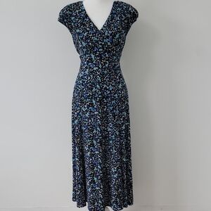 Women's Jones New York Blue Black White V-Neck Midi Cap Sleeves Dress Size 8